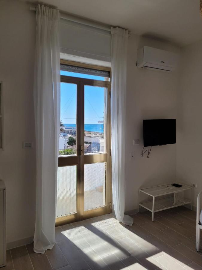 Appartamento Demetrio 50M Mare & Shopping Lido Marini Luaran gambar